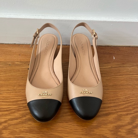 Coach Erica Nude Slingbacks - Picture 4 of 6